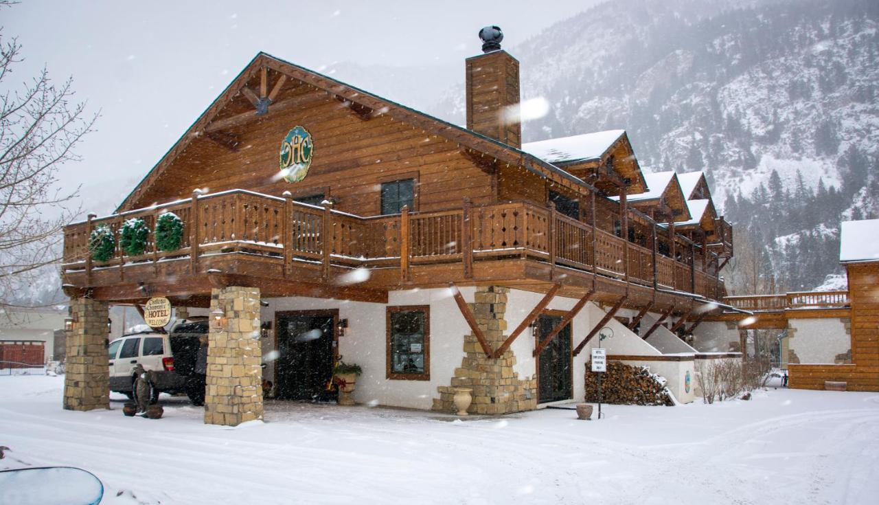 Hotel Chateau Chamonix Georgetown Bagian luar foto