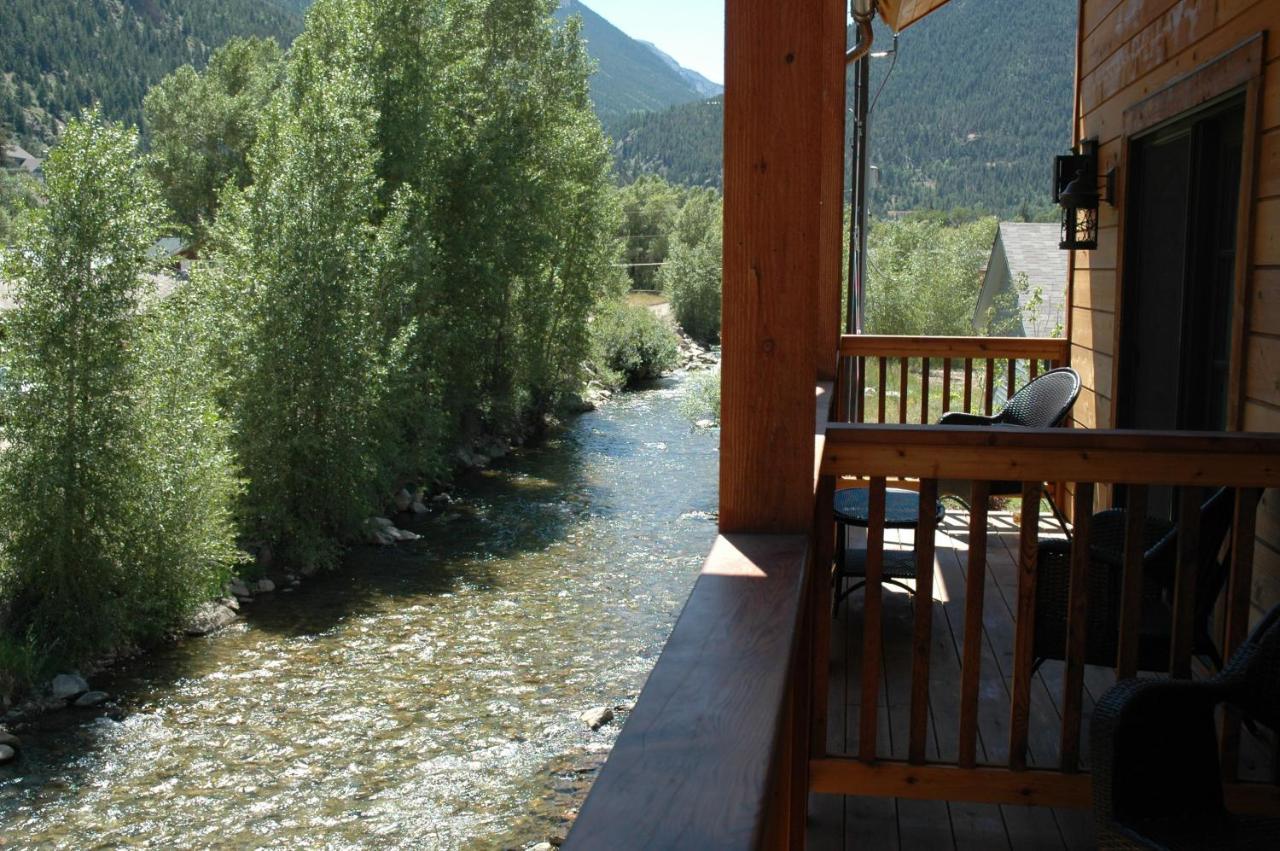 Hotel Chateau Chamonix Georgetown Bagian luar foto